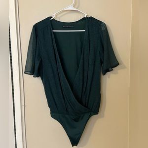 NWOT Abercrombie & Fitch Polka Dot Blouse Bodysuit - Size Medium